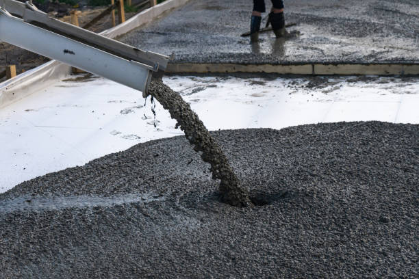 Best Commercial Concrete Services in Loyalhanna, PA